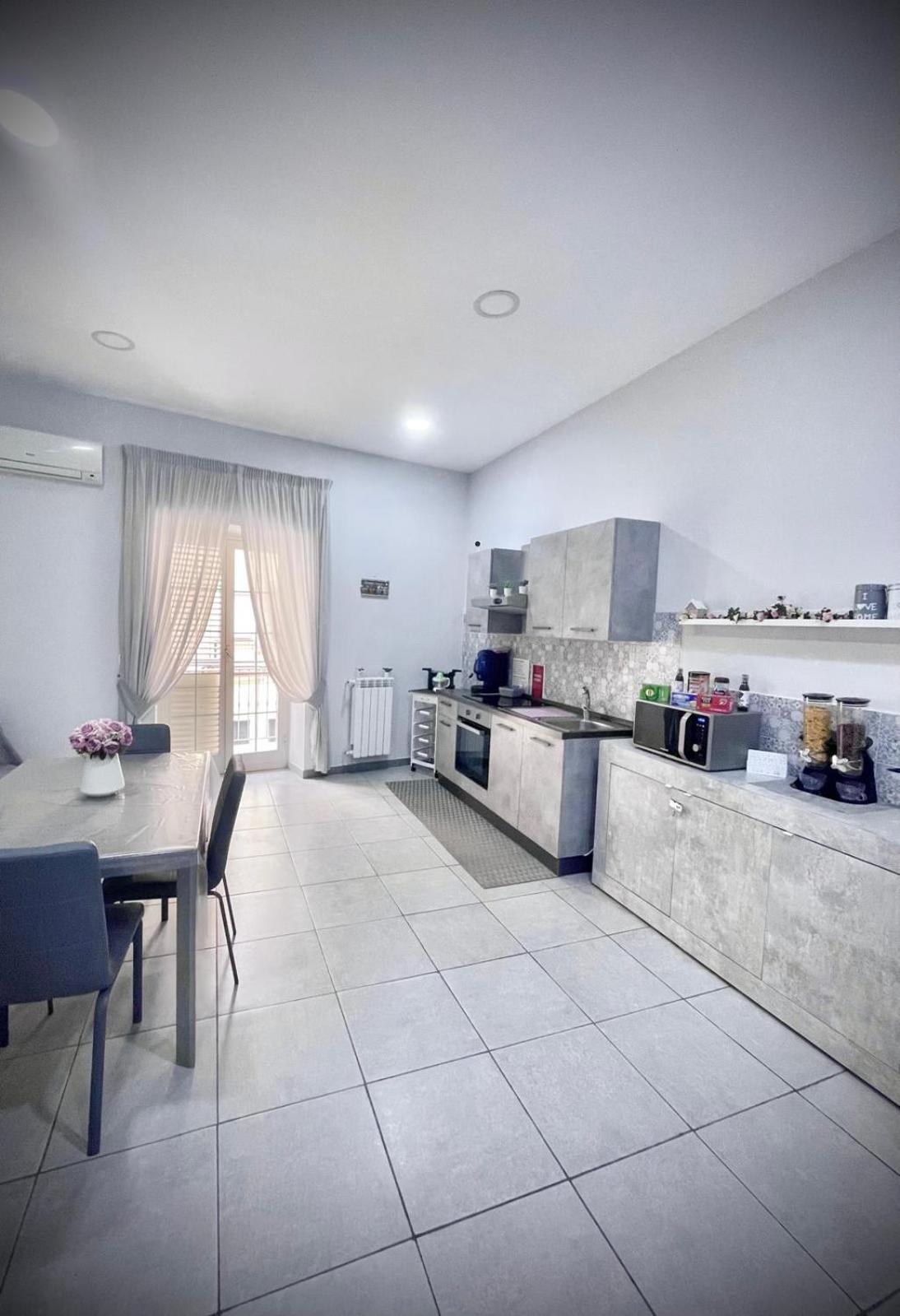 Rianna House B&B Napoli Dış mekan fotoğraf
